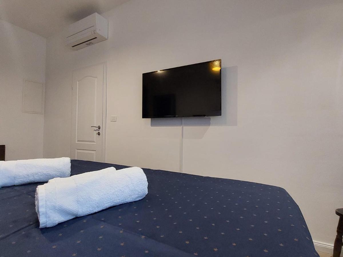 Central Palace Apartment Šibenik Dış mekan fotoğraf