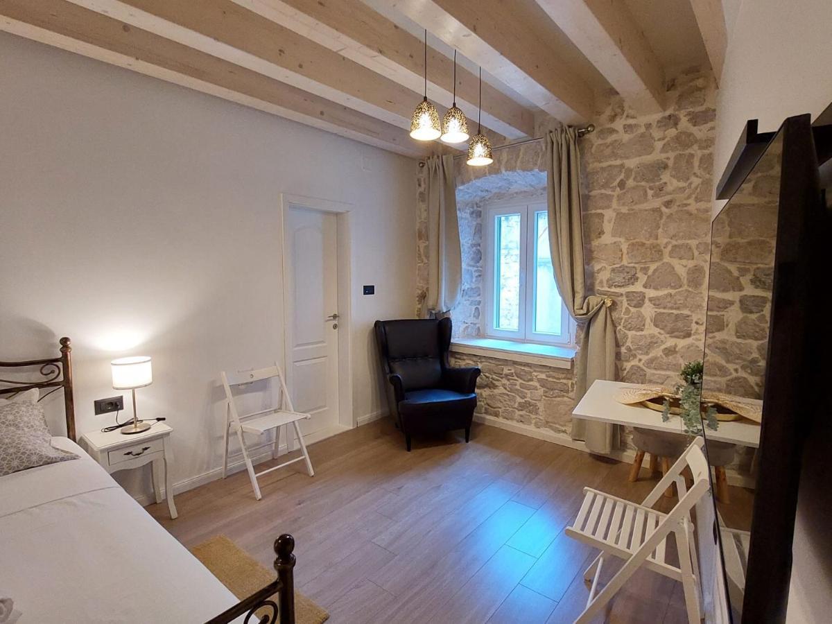 Central Palace Apartment Šibenik Dış mekan fotoğraf