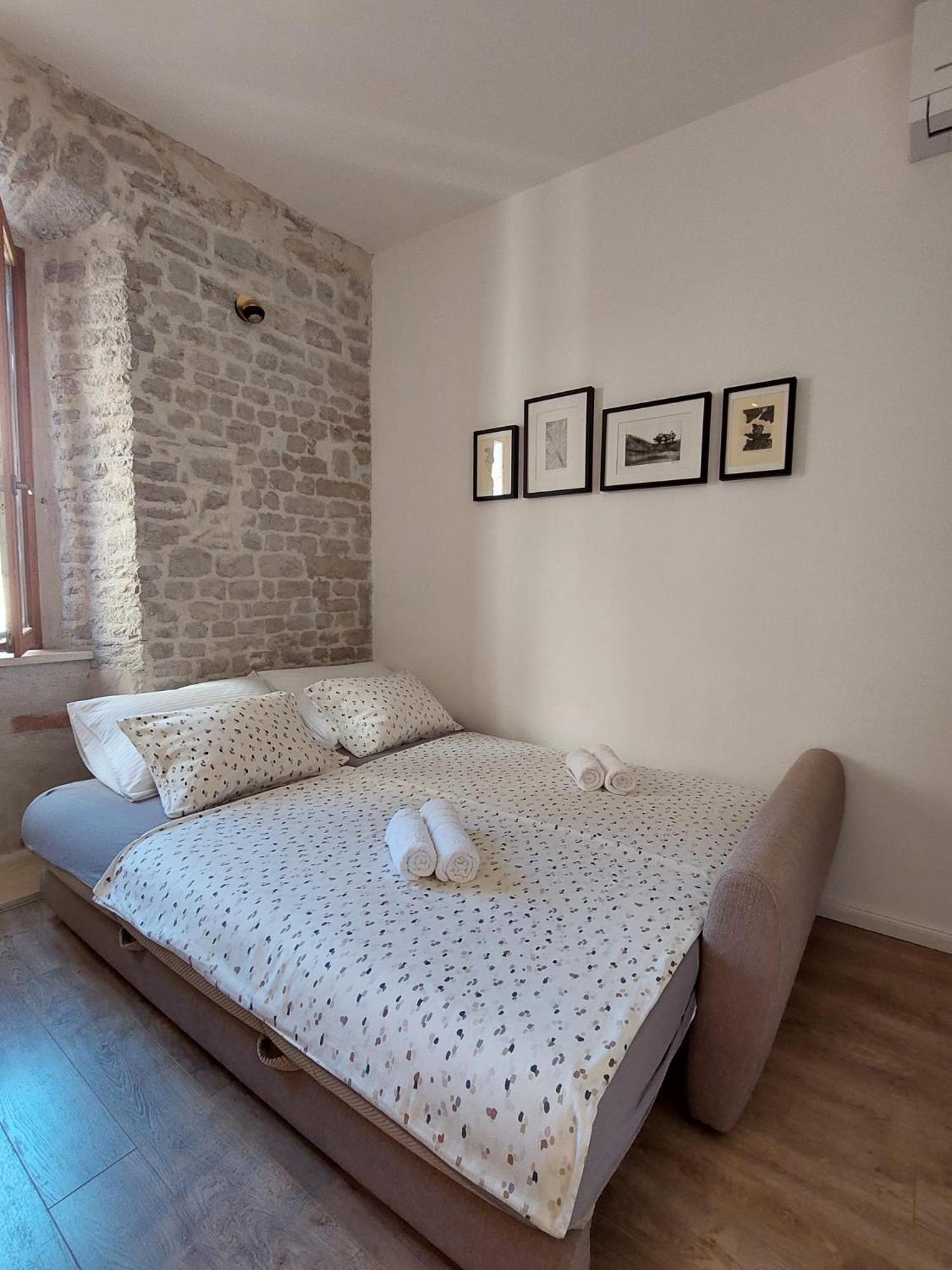 Central Palace Apartment Šibenik Dış mekan fotoğraf